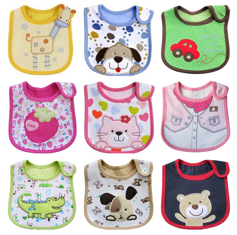 254 - Babero con velcro, tricapa, candado